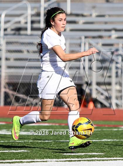 Thumbnail 2 in E.D. White vs. DeRidder (LHSAA D3 Regional Playoff) photogallery.
