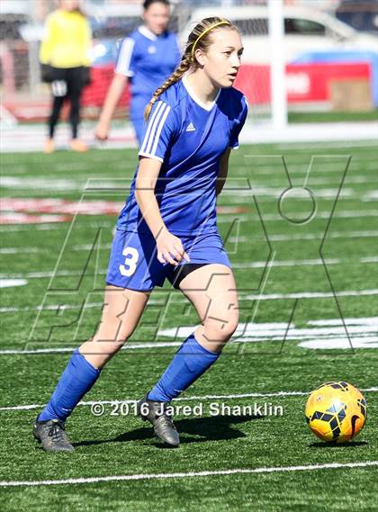 Thumbnail 2 in E.D. White vs. DeRidder (LHSAA D3 Regional Playoff) photogallery.