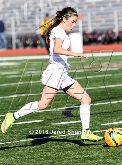 Thumbnail 1 in E.D. White vs. DeRidder (LHSAA D3 Regional Playoff) photogallery.