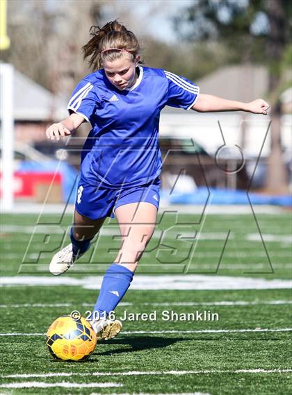Thumbnail 3 in E.D. White vs. DeRidder (LHSAA D3 Regional Playoff) photogallery.