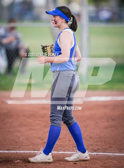 Thumbnail 2 in Coleville vs. Carlin (NIAA Class 1A Northern Playoff Championship) photogallery.
