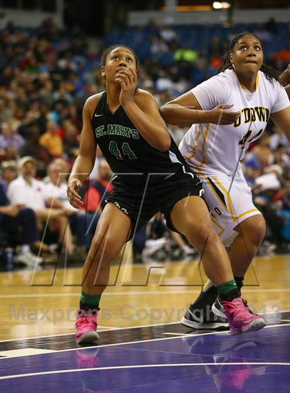 Thumbnail 1 in St. Mary's vs. Bishop O'Dowd (CIF NorCal Regional Open Division Final) photogallery.