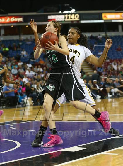Thumbnail 2 in St. Mary's vs. Bishop O'Dowd (CIF NorCal Regional Open Division Final) photogallery.