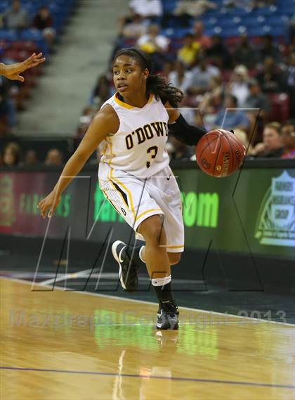 Thumbnail 1 in St. Mary's vs. Bishop O'Dowd (CIF NorCal Regional Open Division Final) photogallery.