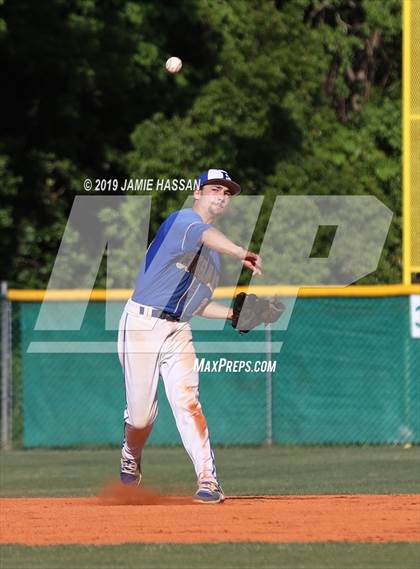 Thumbnail 1 in Bishop England vs Edisto (SCHSL AAA District Playoff) photogallery.