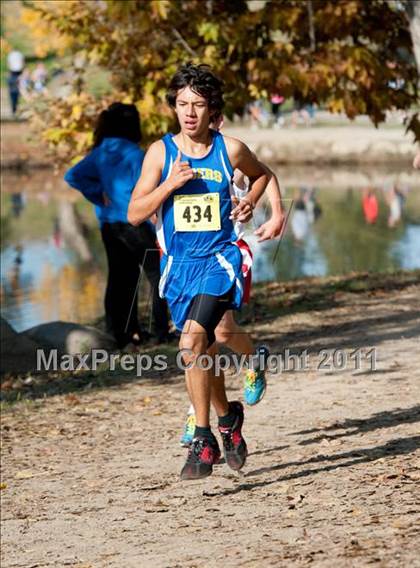 Thumbnail 1 in CIF State Cross Country Championships (Boys Division V) photogallery.