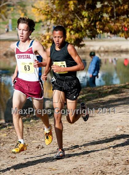 Thumbnail 1 in CIF State Cross Country Championships (Boys Division V) photogallery.