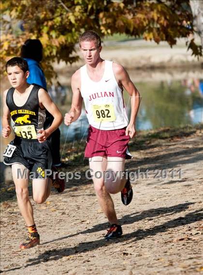 Thumbnail 2 in CIF State Cross Country Championships (Boys Division V) photogallery.