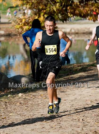 Thumbnail 1 in CIF State Cross Country Championships (Boys Division V) photogallery.