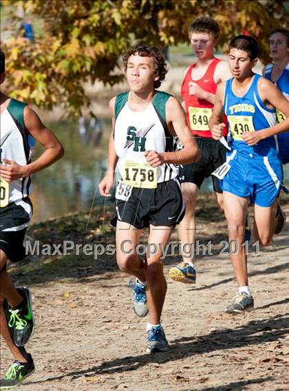 Thumbnail 1 in CIF State Cross Country Championships (Boys Division V) photogallery.