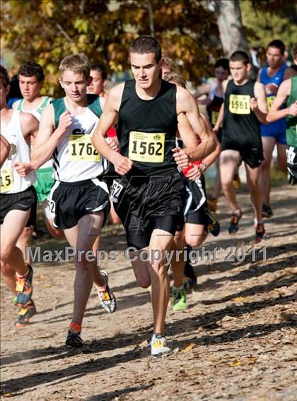 Thumbnail 2 in CIF State Cross Country Championships (Boys Division V) photogallery.