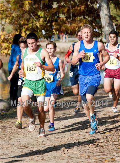 Thumbnail 2 in CIF State Cross Country Championships (Boys Division V) photogallery.