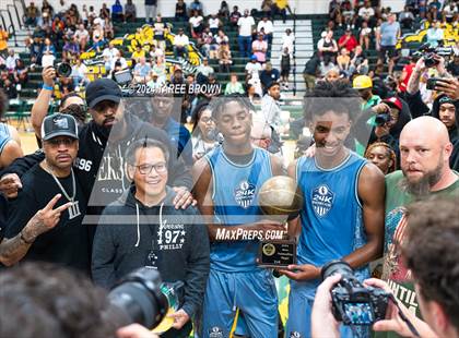 Thumbnail 1 in Team Bubba Chuck vs Team Answer (Iverson Classic) photogallery.