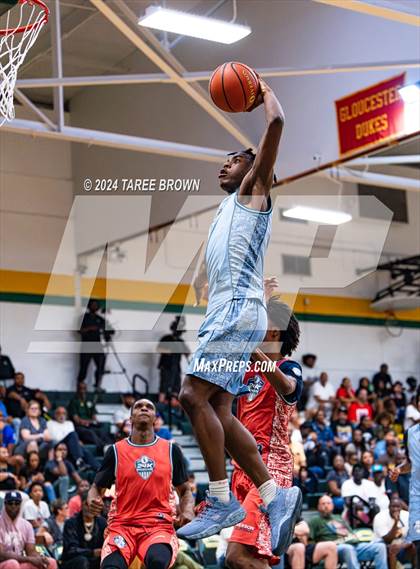 Thumbnail 2 in Team Bubba Chuck vs Team Answer (Iverson Classic) photogallery.
