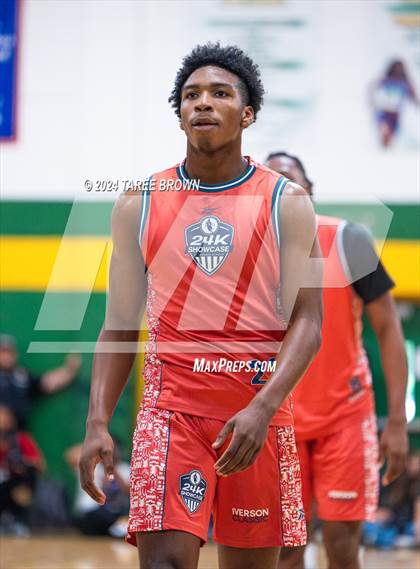 Thumbnail 2 in Team Bubba Chuck vs Team Answer (Iverson Classic) photogallery.