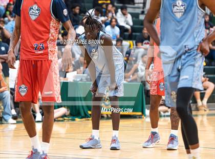Thumbnail 1 in Team Bubba Chuck vs Team Answer (Iverson Classic) photogallery.