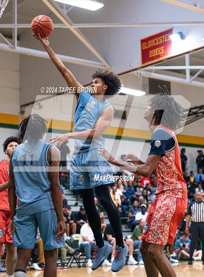 Thumbnail 3 in Team Bubba Chuck vs Team Answer (Iverson Classic) photogallery.
