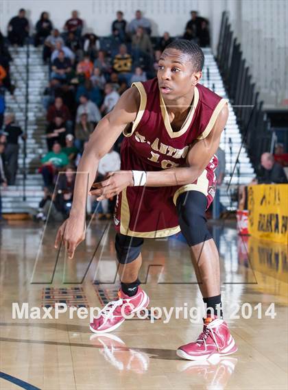 Thumbnail 1 in Roselle Catholic vs St. Anthony (NJSIAA Non-Public B Final) photogallery.
