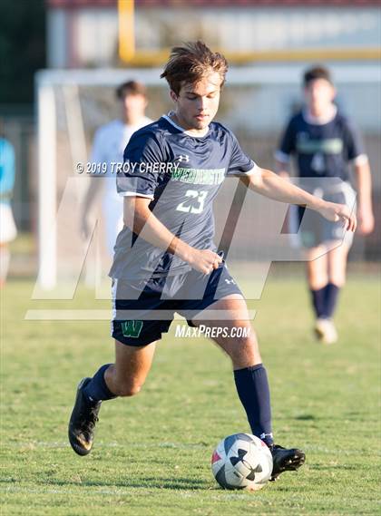 Thumbnail 2 in Charlotte Catholic @ Weddington photogallery.