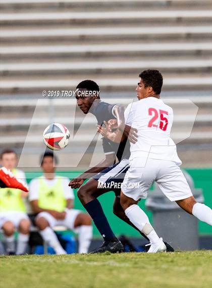 Thumbnail 2 in Charlotte Catholic @ Weddington photogallery.