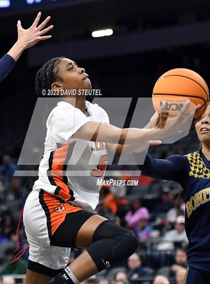 Thumbnail 1 in Bonita Vista vs. Central (CIF State D2 Final) photogallery.