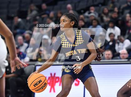 Thumbnail 1 in Bonita Vista vs. Central (CIF State D2 Final) photogallery.