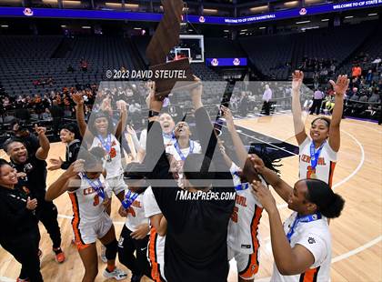 Thumbnail 1 in Bonita Vista vs. Central (CIF State D2 Final) photogallery.