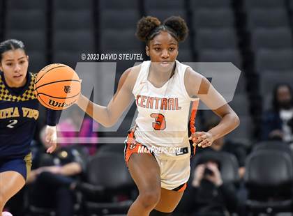 Thumbnail 2 in Bonita Vista vs. Central (CIF State D2 Final) photogallery.