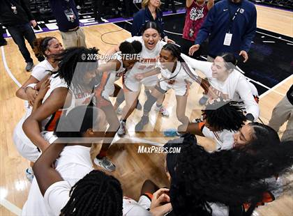 Thumbnail 3 in Bonita Vista vs. Central (CIF State D2 Final) photogallery.