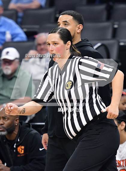 Thumbnail 3 in Bonita Vista vs. Central (CIF State D2 Final) photogallery.