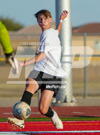 Thumbnail 2 in Cactus vs. Verrado photogallery.