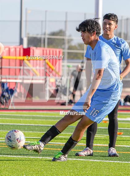Thumbnail 2 in Cactus vs. Verrado photogallery.
