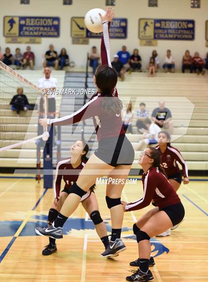Thumbnail 2 in Kofa @ O'Connor photogallery.