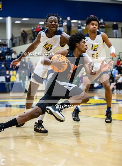 Thumbnail 2 in Kell @ Wheeler (GHSA Region 6AAAAAA Championship) photogallery.