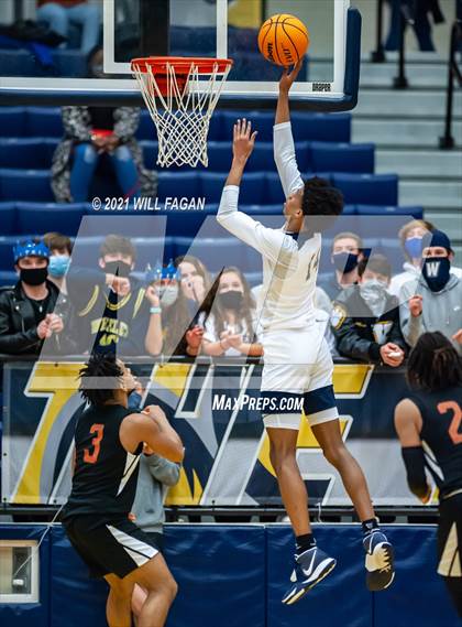 Thumbnail 2 in Kell @ Wheeler (GHSA Region 6AAAAAA Championship) photogallery.