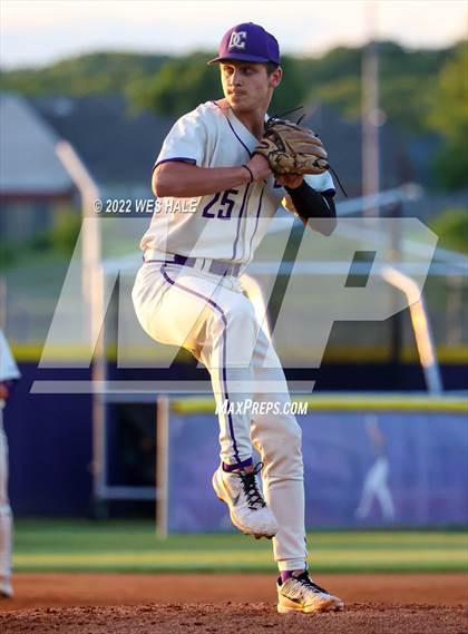 Thumbnail 1 in Madison Central vs. DeSoto Central photogallery.