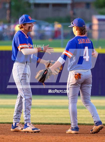 Thumbnail 1 in Madison Central vs. DeSoto Central photogallery.