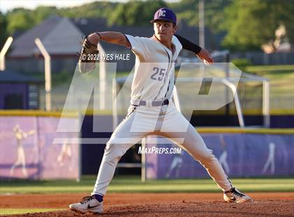 Thumbnail 2 in Madison Central vs. DeSoto Central photogallery.