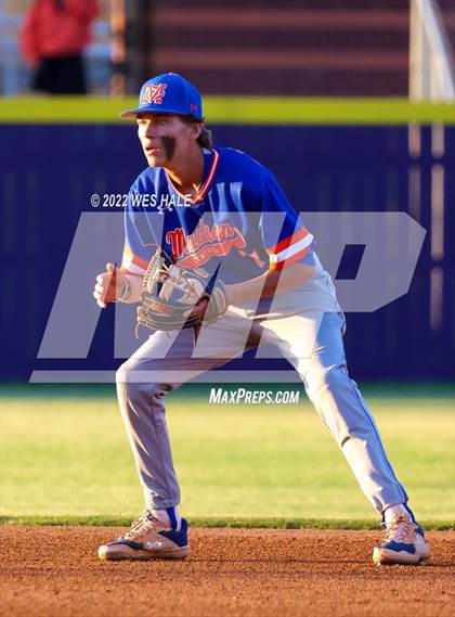 Thumbnail 2 in Madison Central vs. DeSoto Central photogallery.