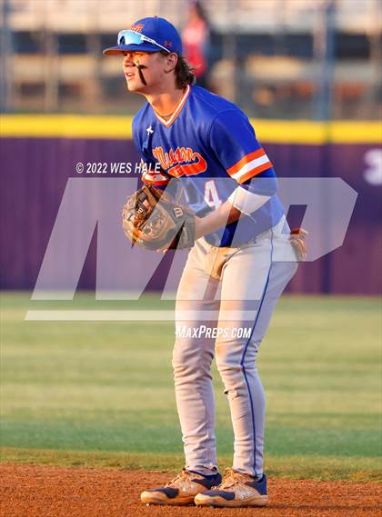 Thumbnail 2 in Madison Central vs. DeSoto Central photogallery.