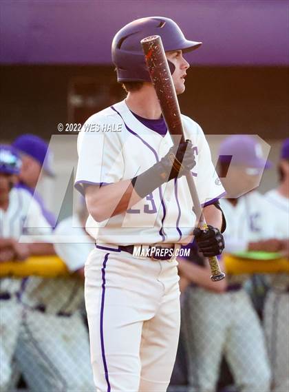 Thumbnail 2 in Madison Central vs. DeSoto Central photogallery.