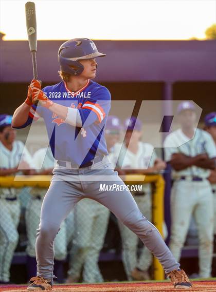 Thumbnail 1 in Madison Central vs. DeSoto Central photogallery.