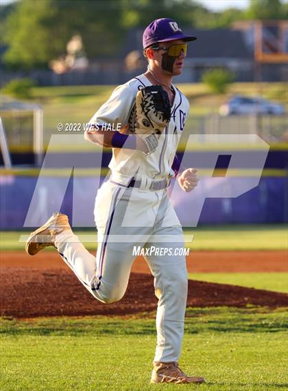 Thumbnail 2 in Madison Central vs. DeSoto Central photogallery.