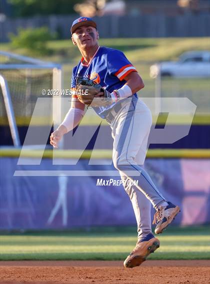 Thumbnail 1 in Madison Central vs. DeSoto Central photogallery.