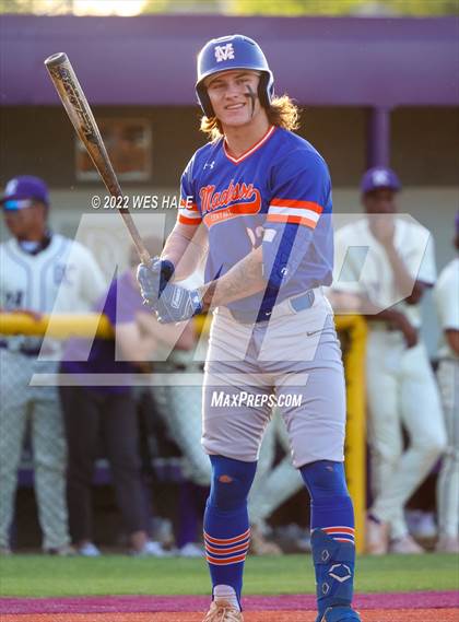 Thumbnail 1 in Madison Central vs. DeSoto Central photogallery.