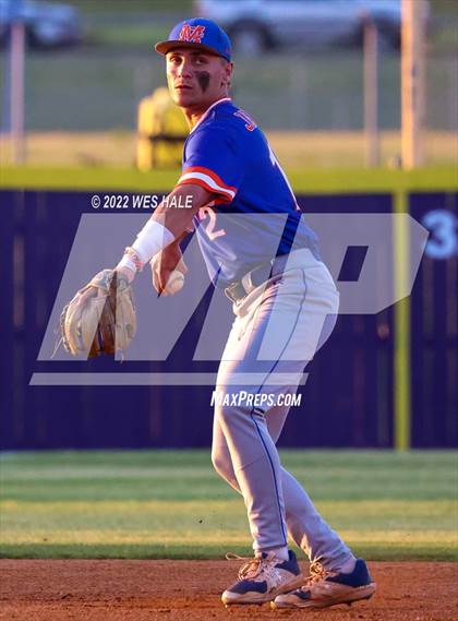 Thumbnail 2 in Madison Central vs. DeSoto Central photogallery.
