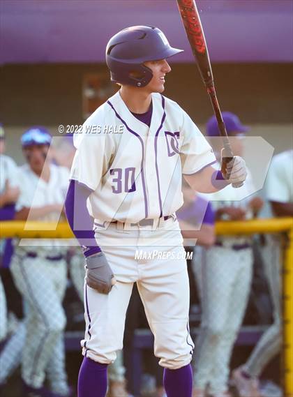 Thumbnail 3 in Madison Central vs. DeSoto Central photogallery.