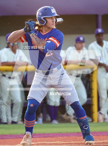 Thumbnail 1 in Madison Central vs. DeSoto Central photogallery.