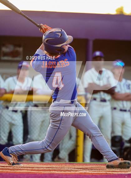 Thumbnail 1 in Madison Central vs. DeSoto Central photogallery.