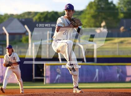 Thumbnail 1 in Madison Central vs. DeSoto Central photogallery.